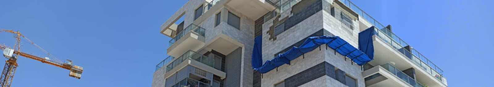 צילום מעבודה של סטניסלב בינייב