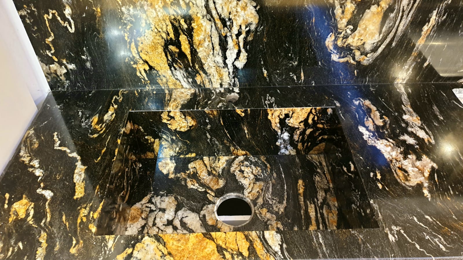 שיש למטבחים