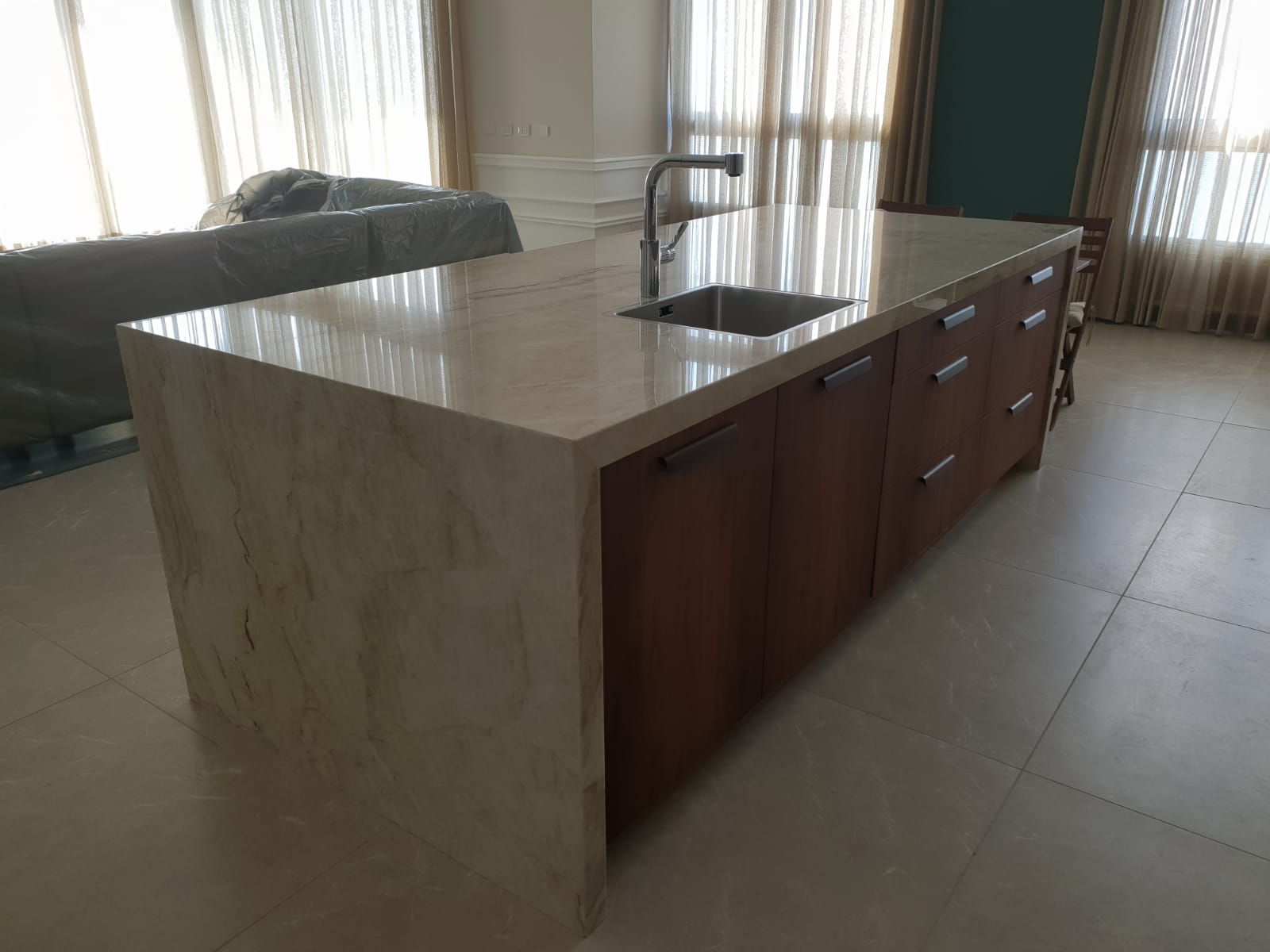 שיש למטבחים