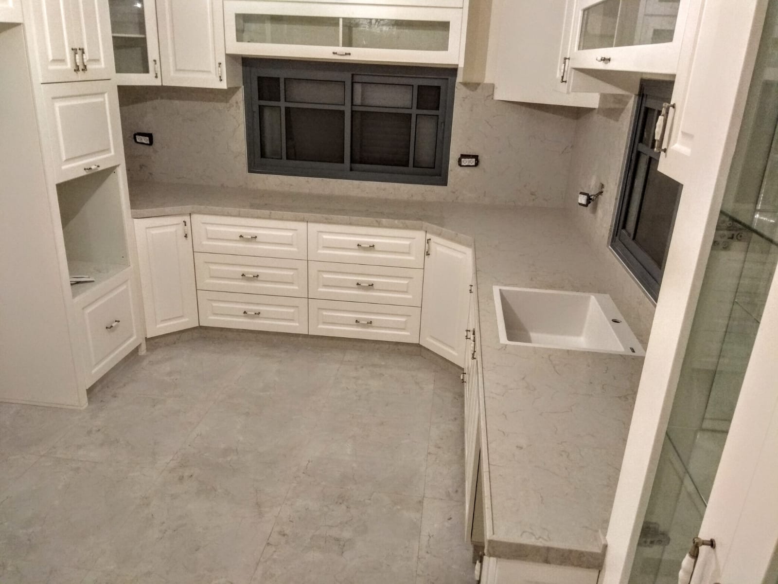 שיש למטבחים