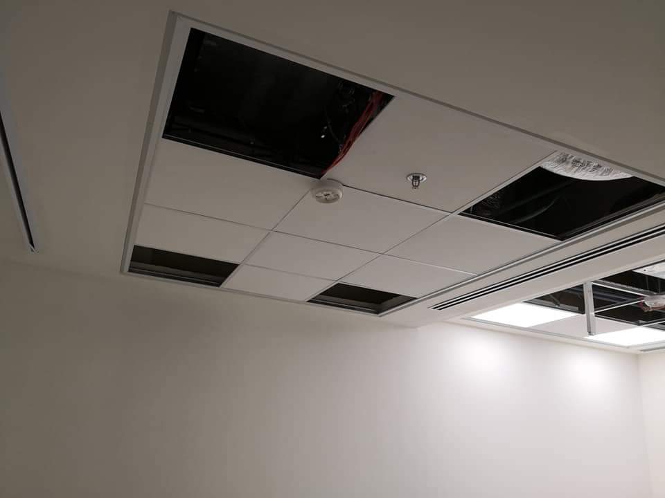 בנית משרדים מגבס סינרים ותקרה אקוסטית הכולל שפכטל וצבע