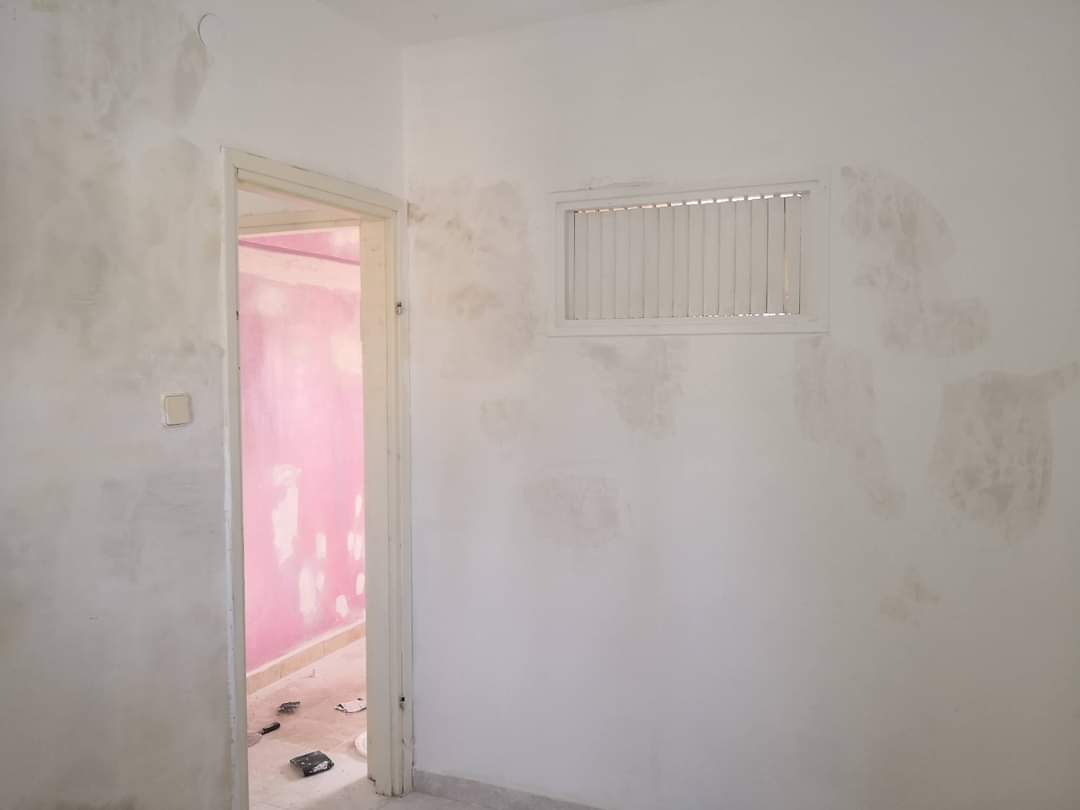 פירוק נישות מגבס תיקוני טיח וצביעת כל הבית