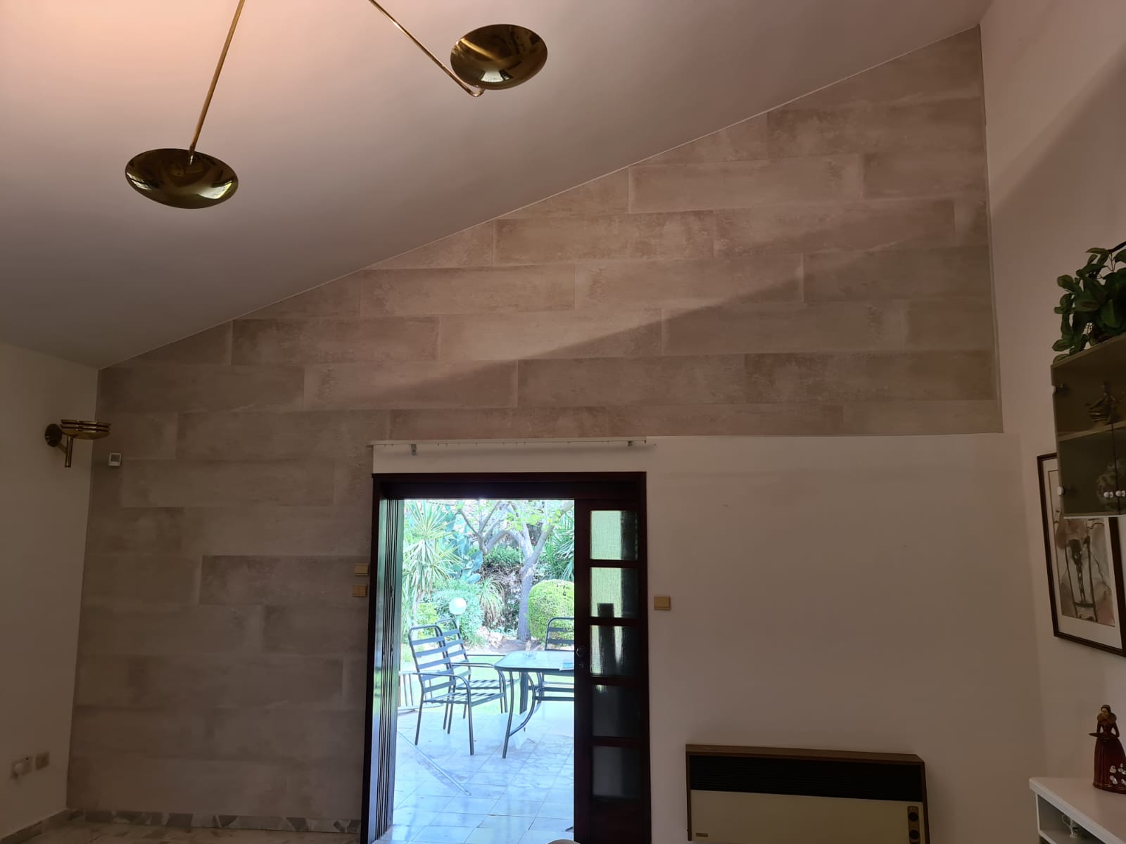 מגוון חיפויים ופרקטים