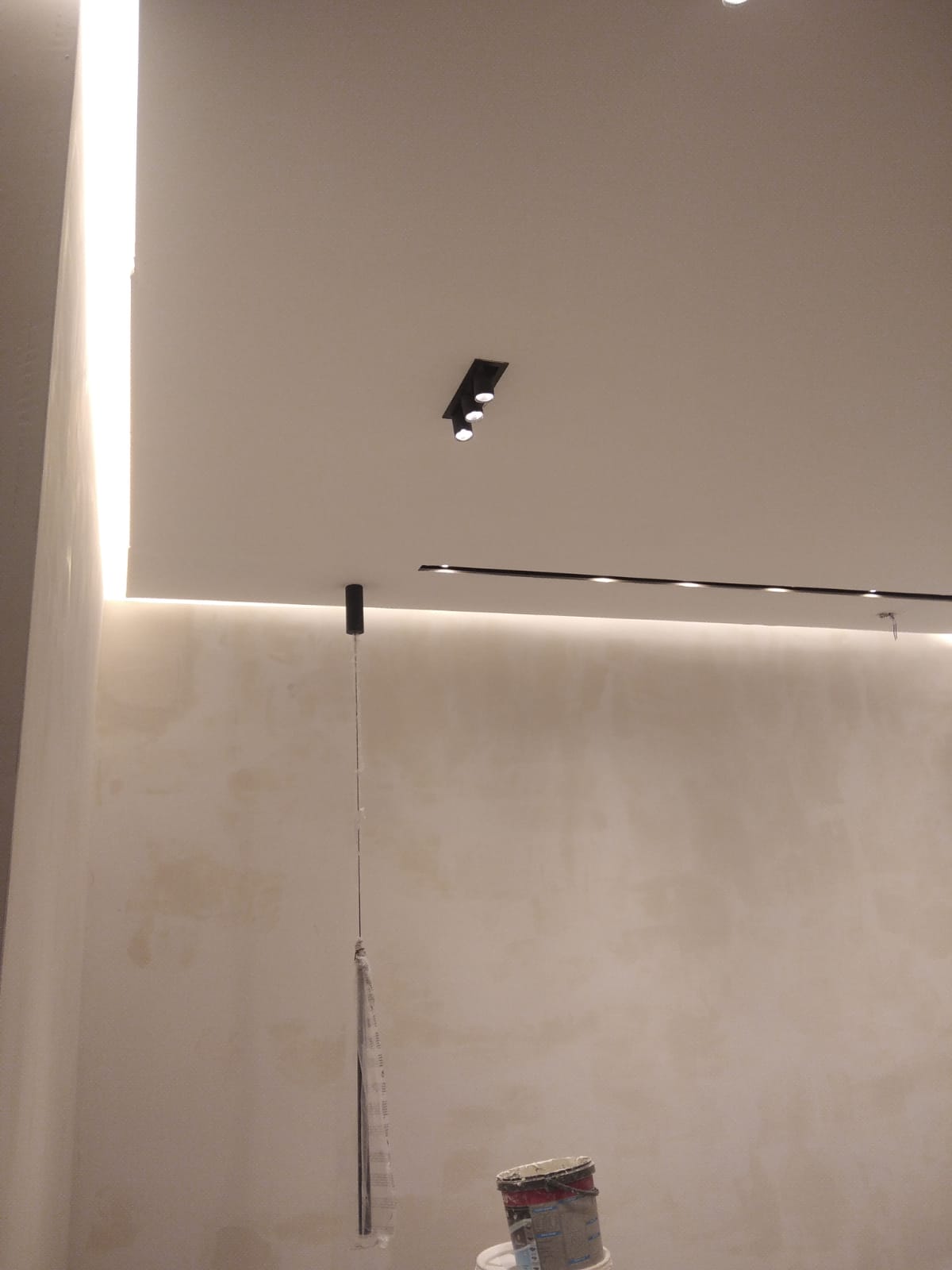 עבודות ריצוף וצבע