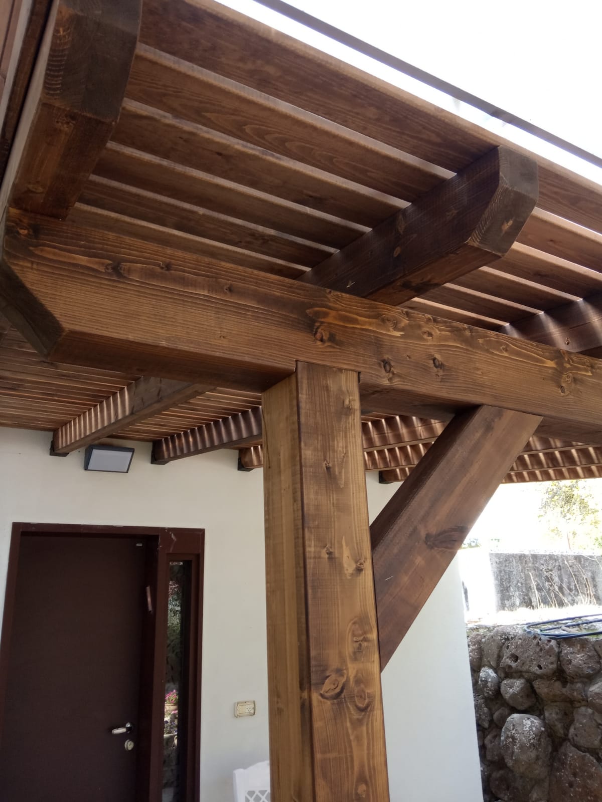 בניית פרגולות