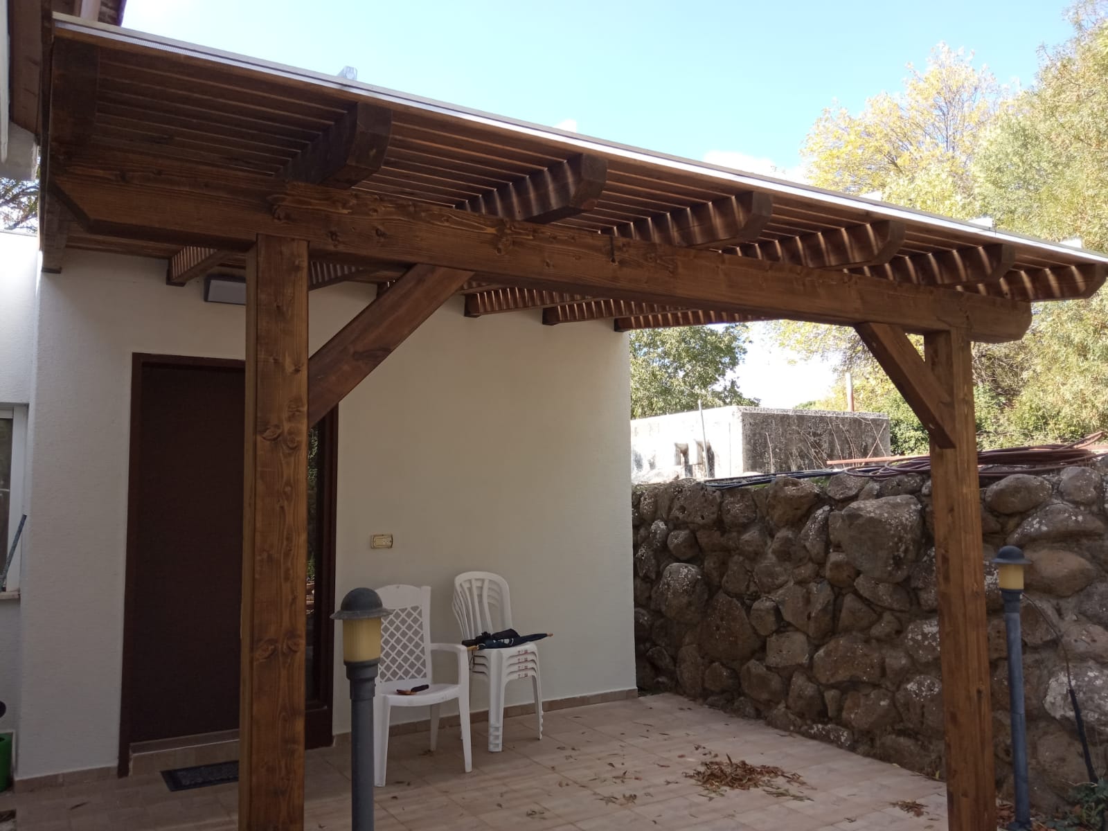 בניית פרגולות