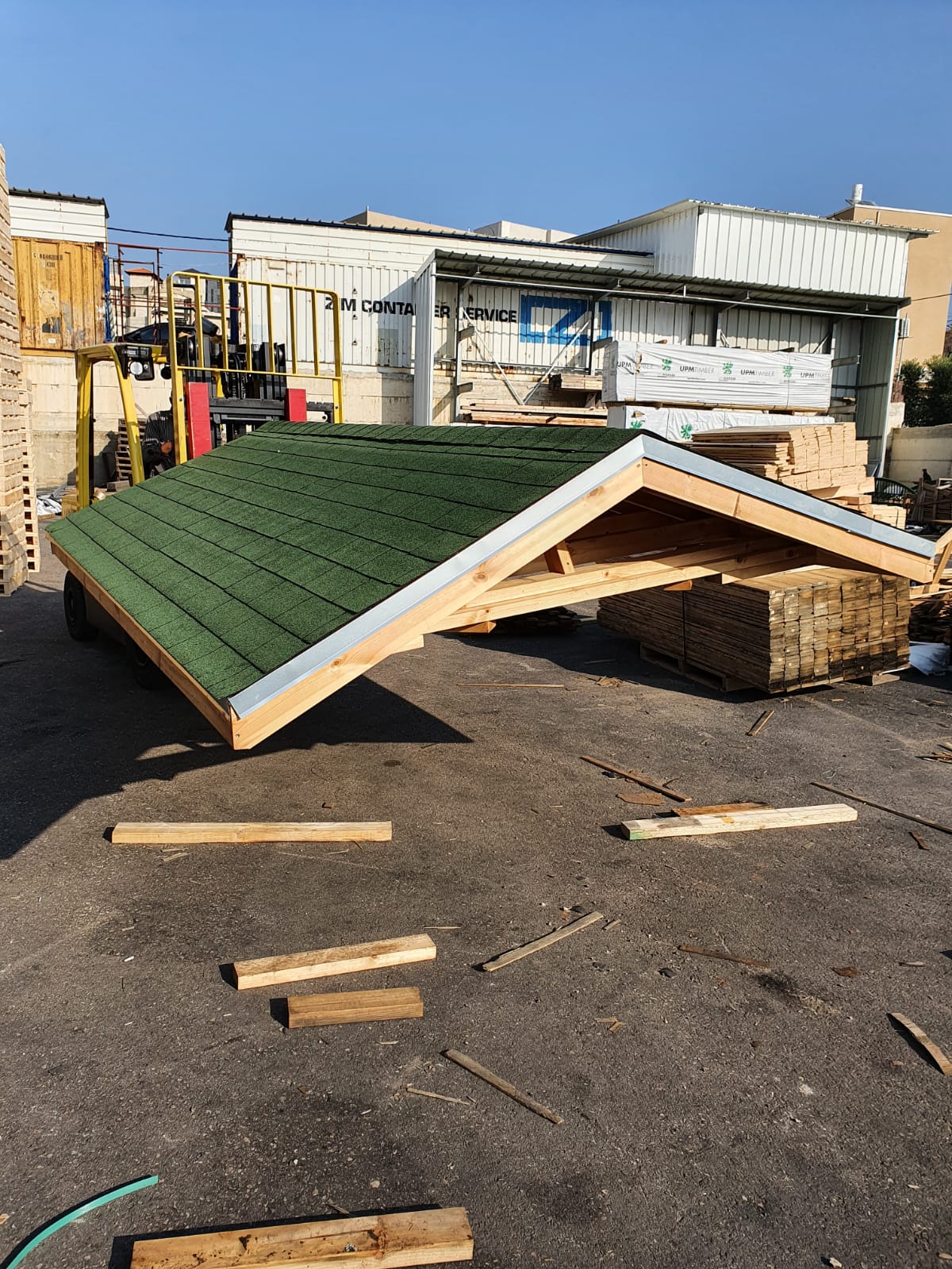 בניה קלה מעץ