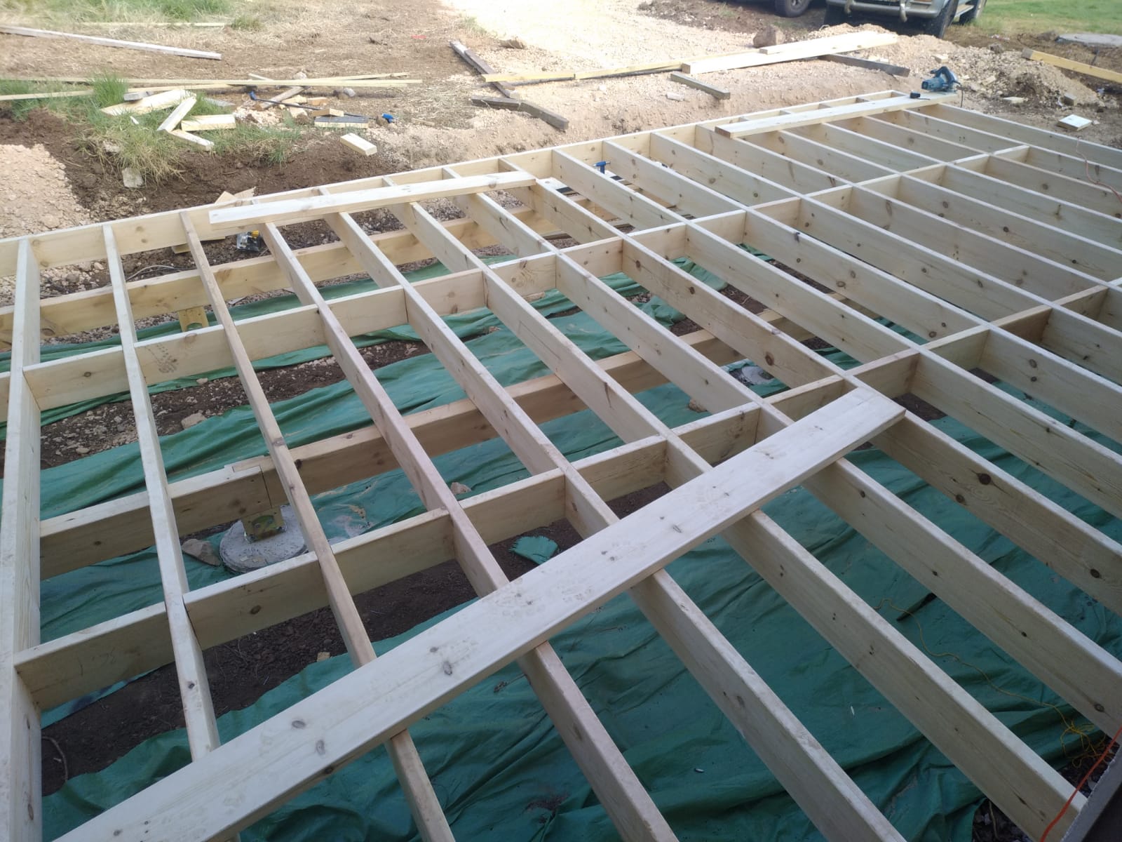 בניה קלה מעץ