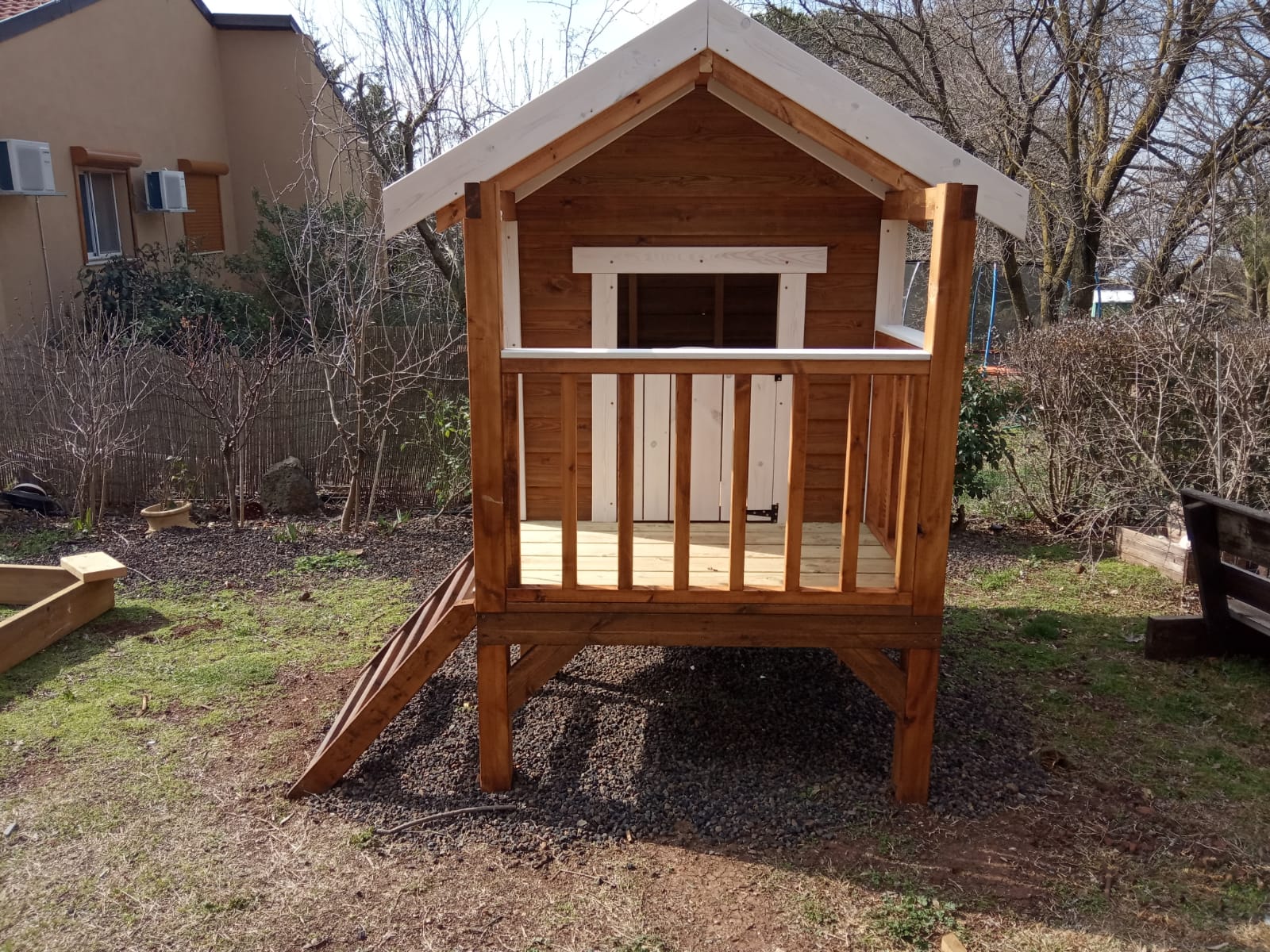 בניה קלה מעץ