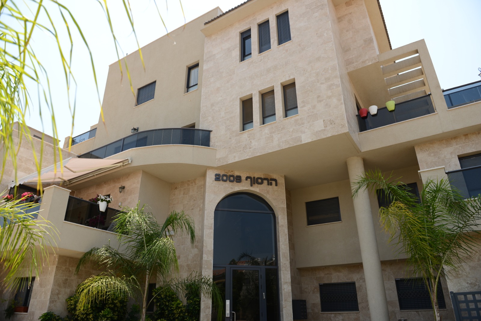 עבודות אלומניום שונות