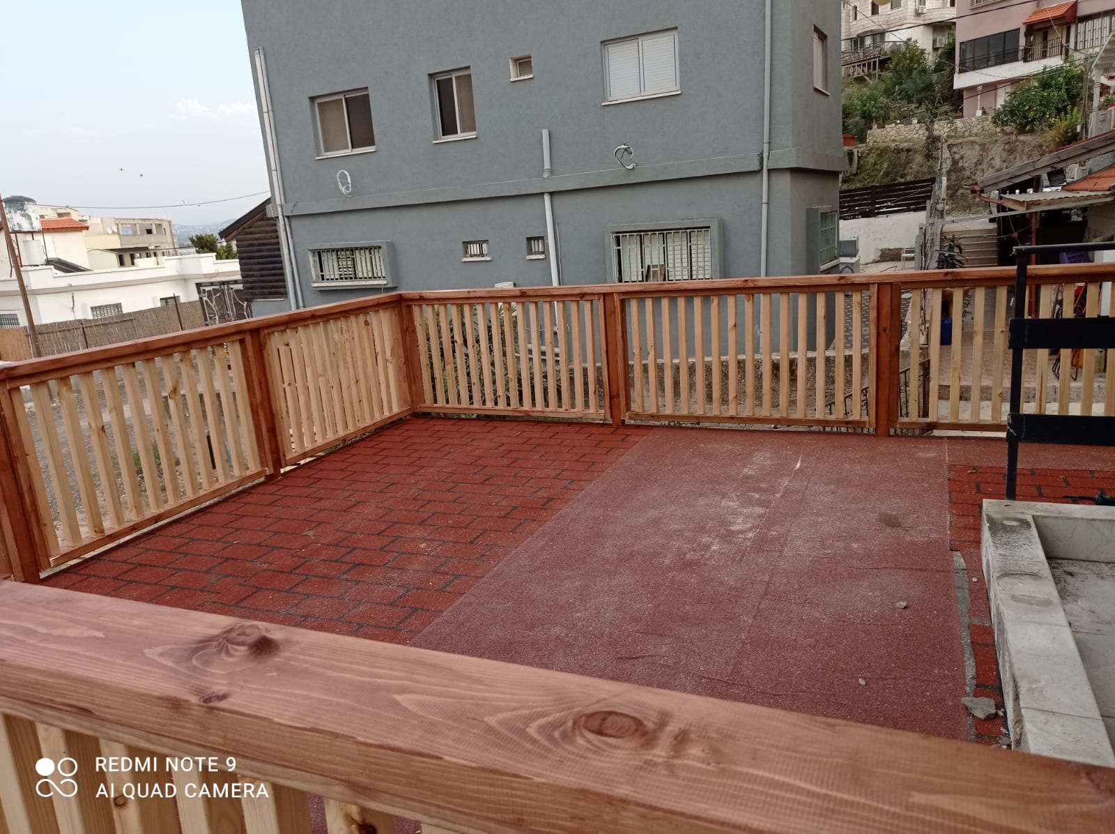 גגות רעפים פרגולות ודקים