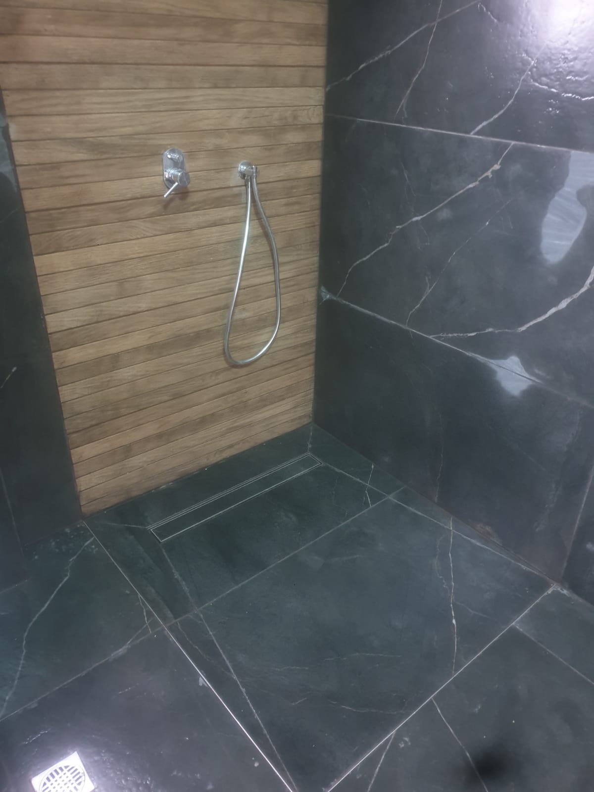 שיפוץמקלחת ושירותים