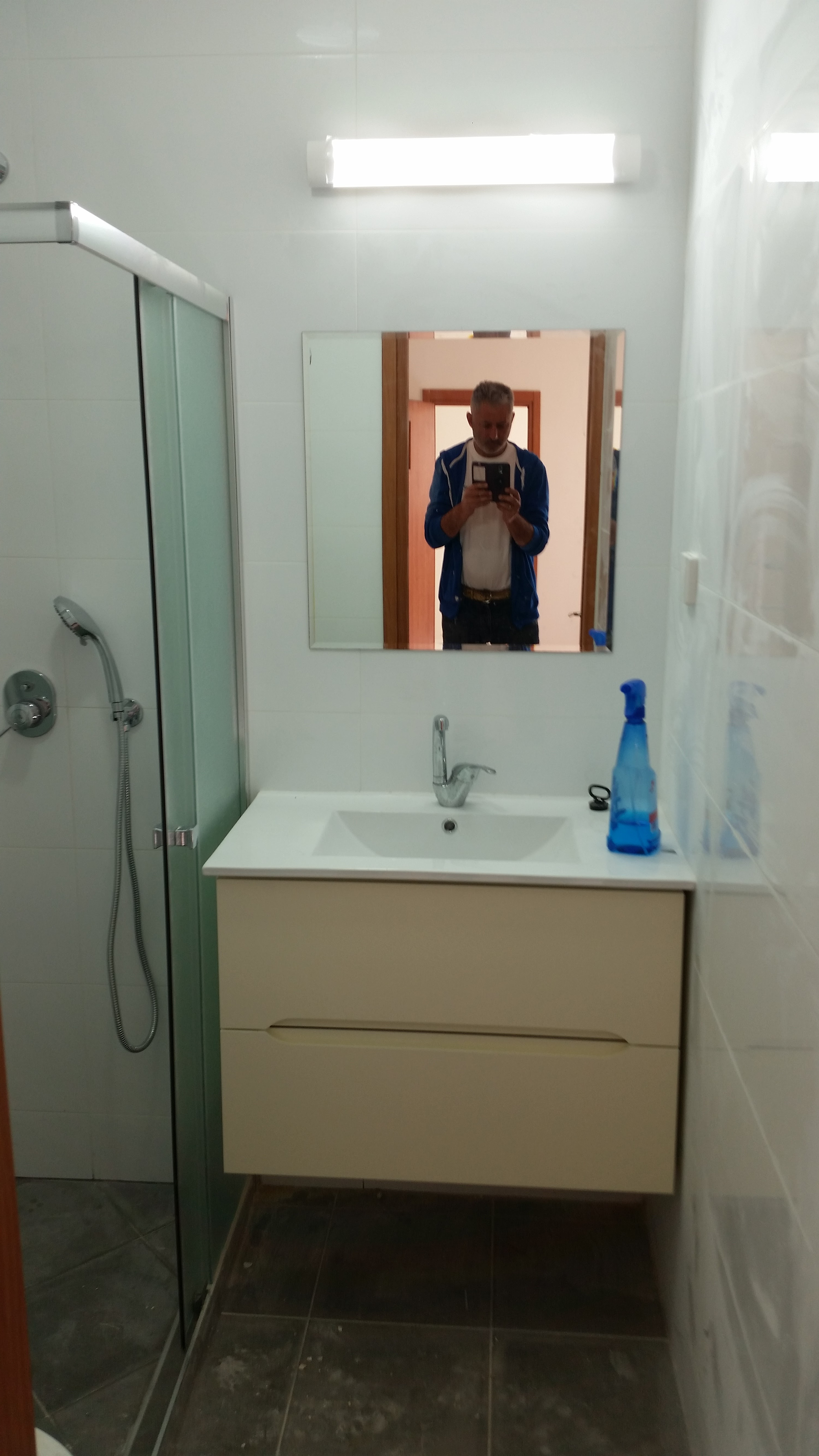 מטבחים ונגרות