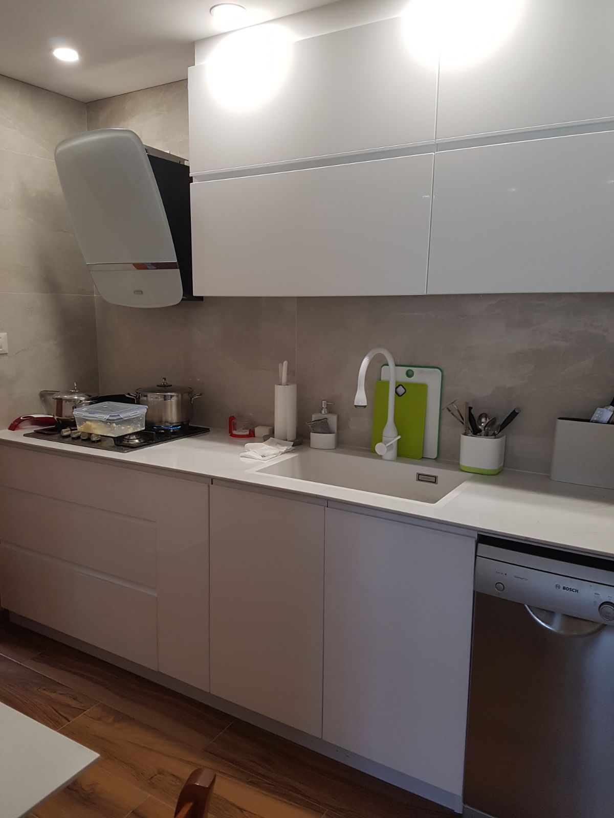 מטבחים ונגרות