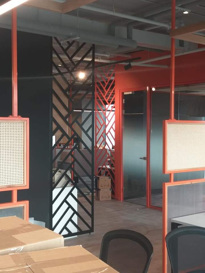 עיצובים לבית ולגינה ממתכת