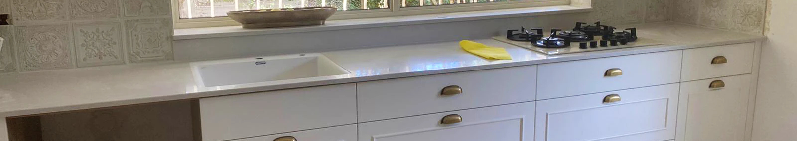 צילום מעבודה של חמזה דיראוי