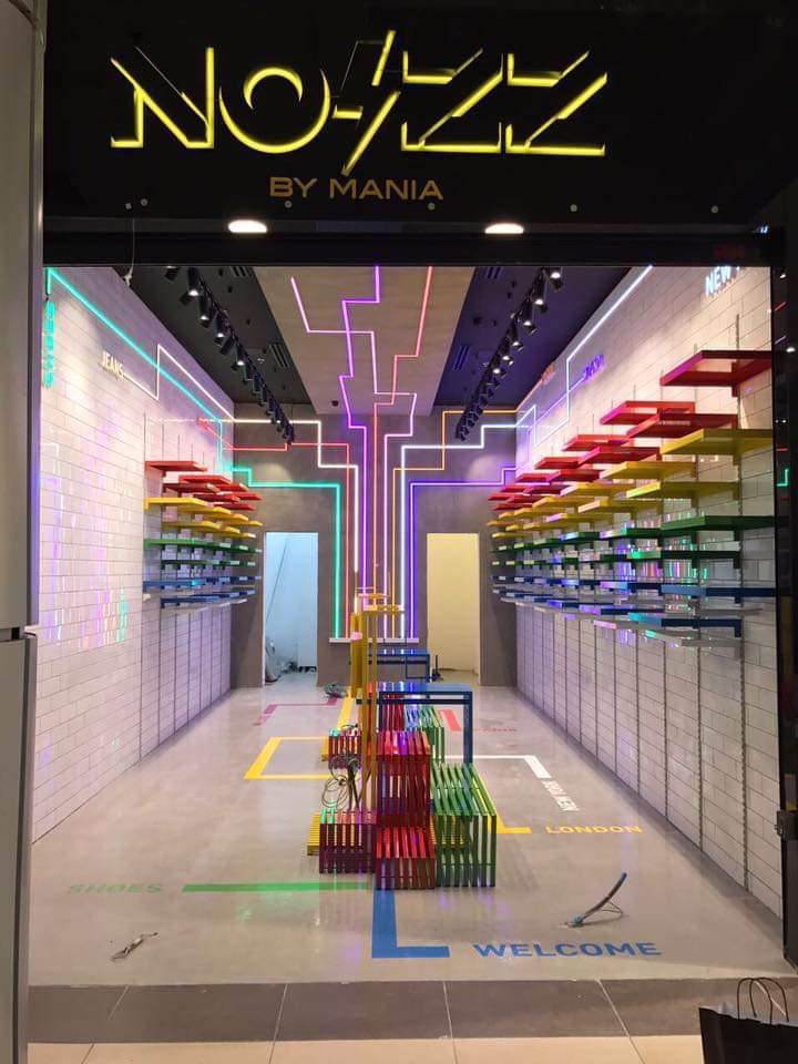 שיפוץ מסעדות וחנויות.