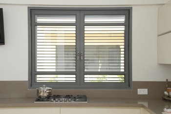 כל עבודות האלומניום.