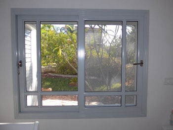 כל עבודות האלומניום.