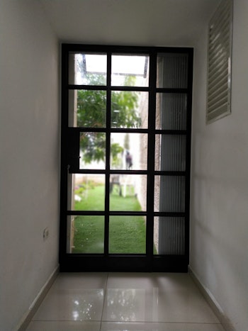 כל עבודות האלומניום.