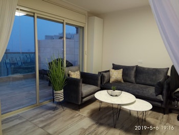 כל עבודות האלומניום.