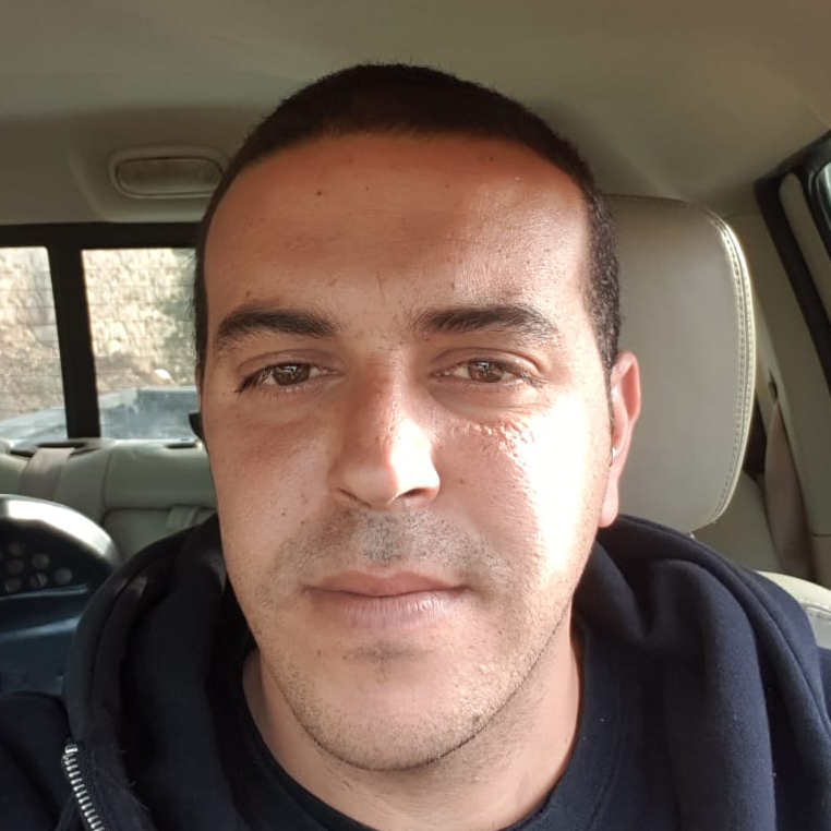 אלי ויצמן - קבלן אבנים משתלבות , תמונת פנים