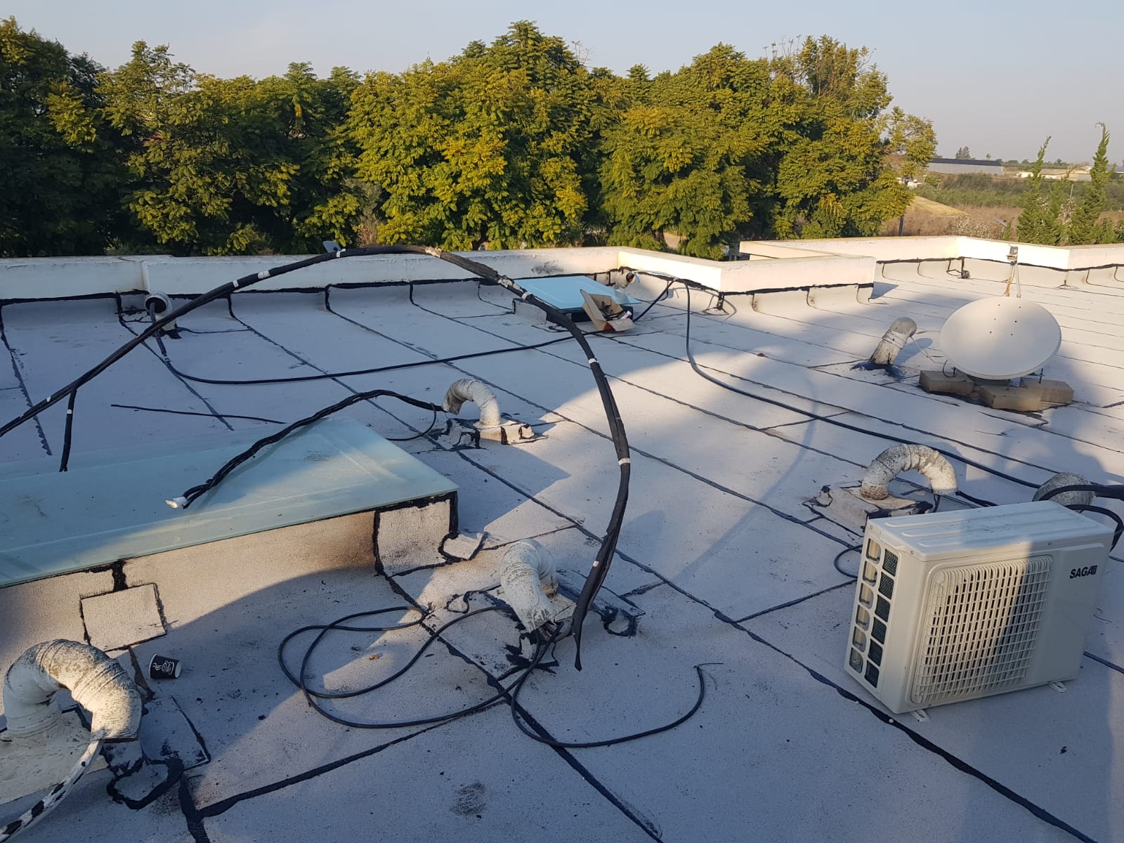 צילום מעבודה של אבי תמם