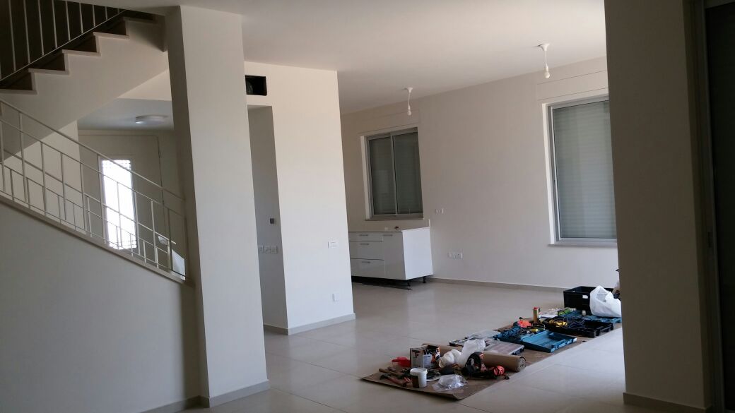 שיפוץ בשני בתים