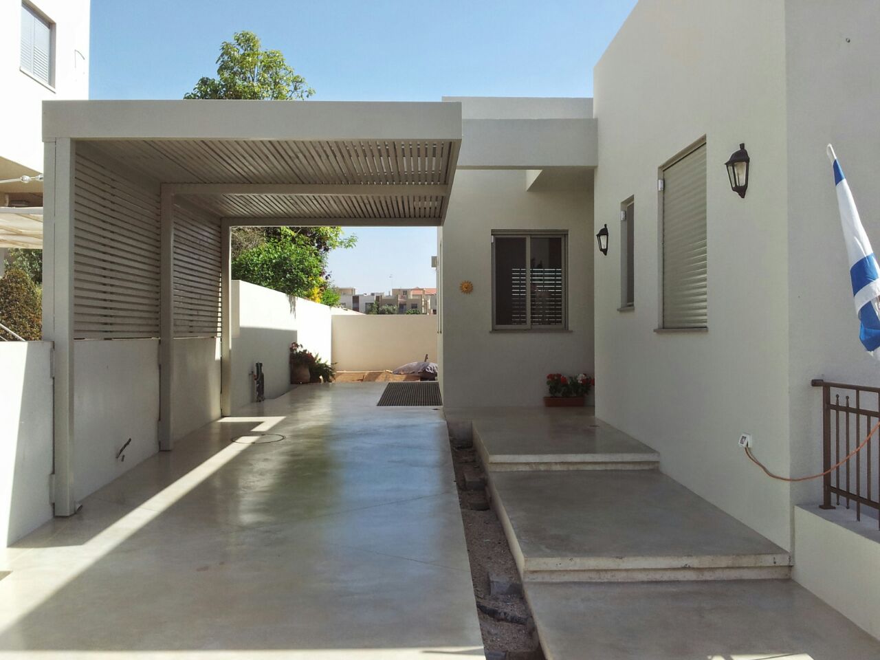 שיפוץ בשני בתים