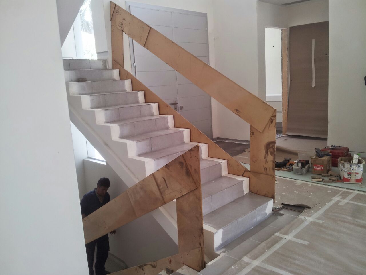 שיפוץ בשני בתים