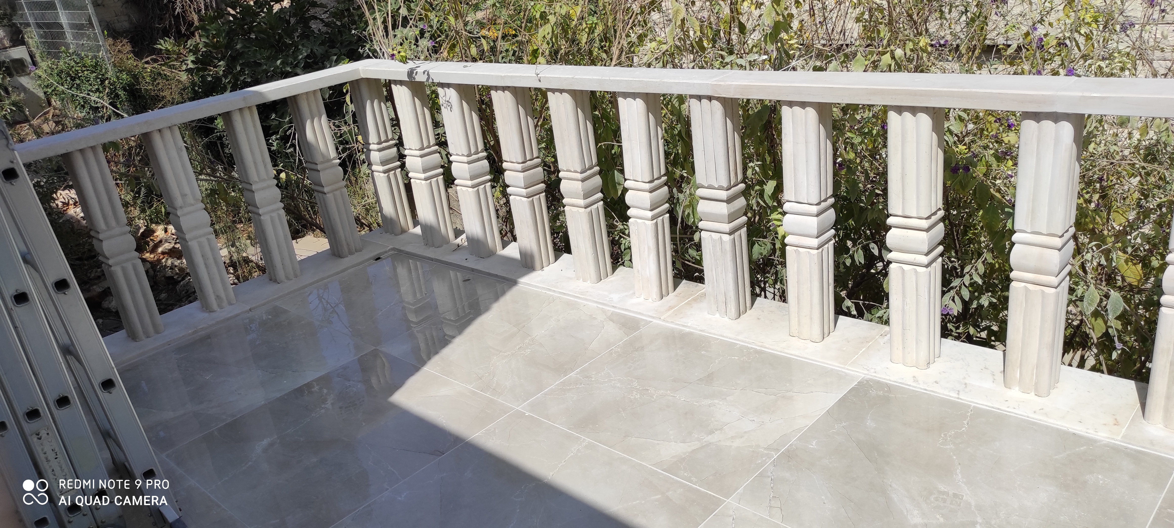 שיפוץ כללי בוילה יוקרתית בגודל 500מ''ר שתי קומות.