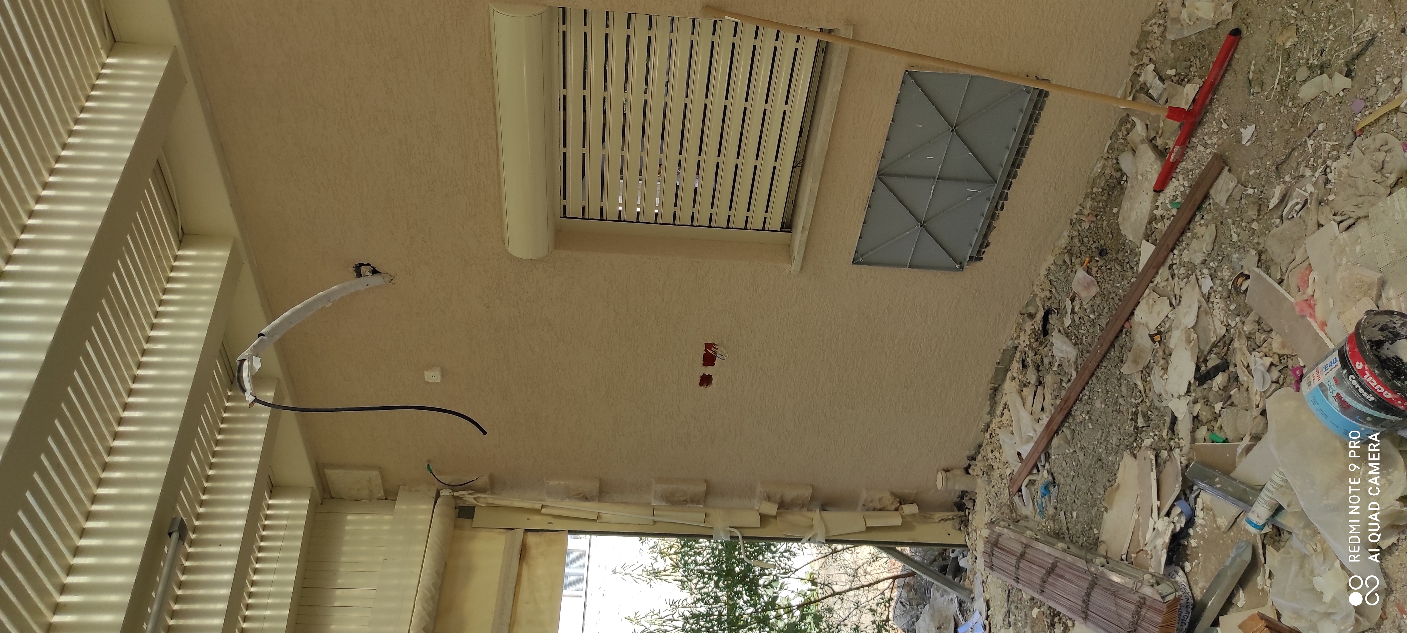 שיפוץ כללי בוילה יוקרתית בגודל 500מ''ר שתי קומות.