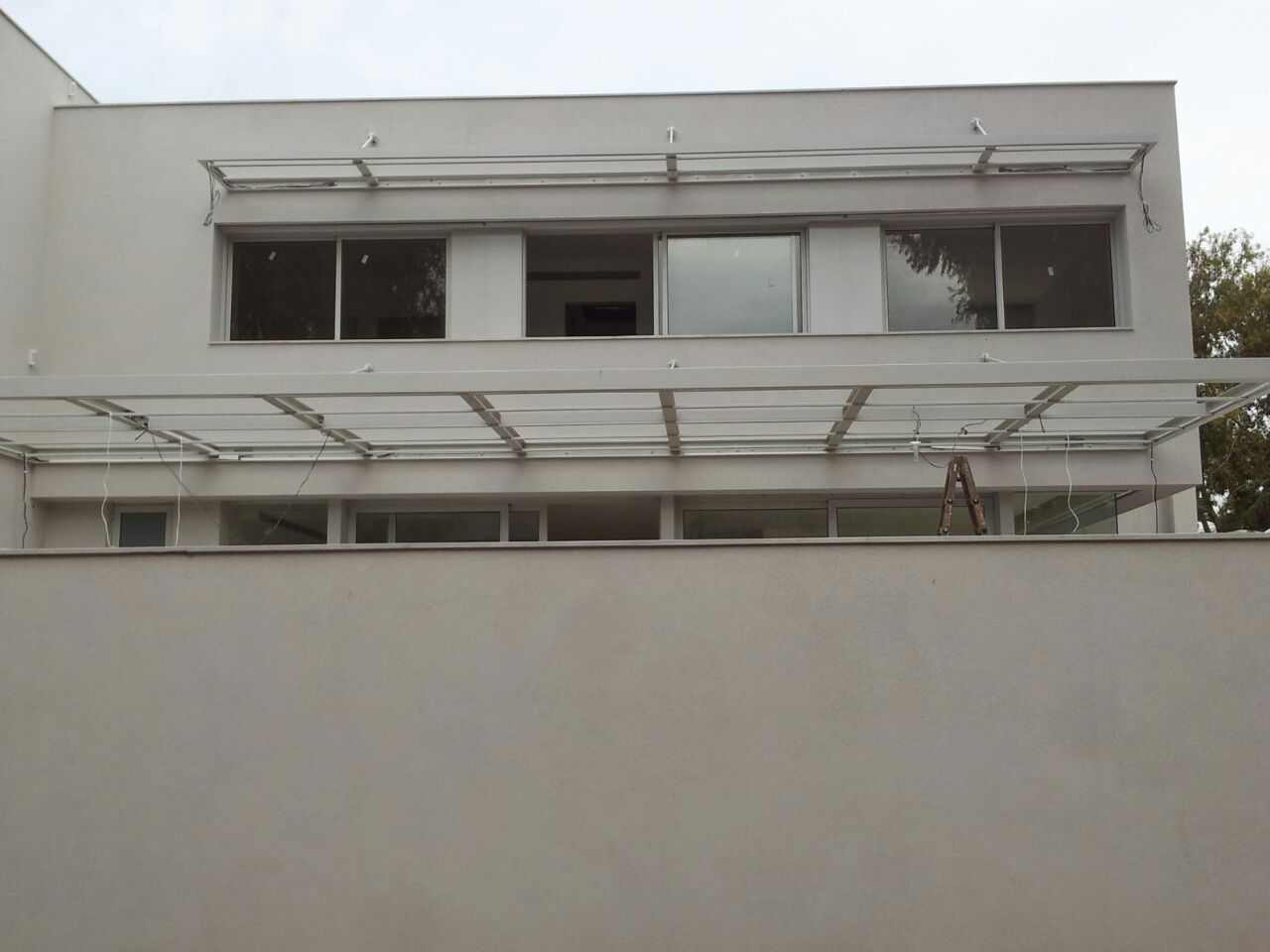 שיפוץ בשני בתים