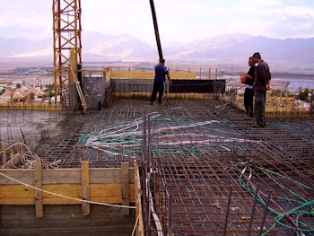 עבודות בניה ופיתוח