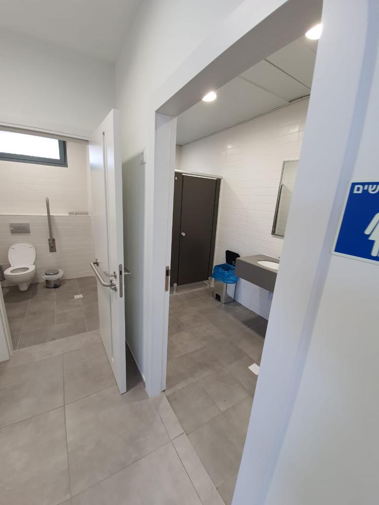 מבנה מרכז טניס