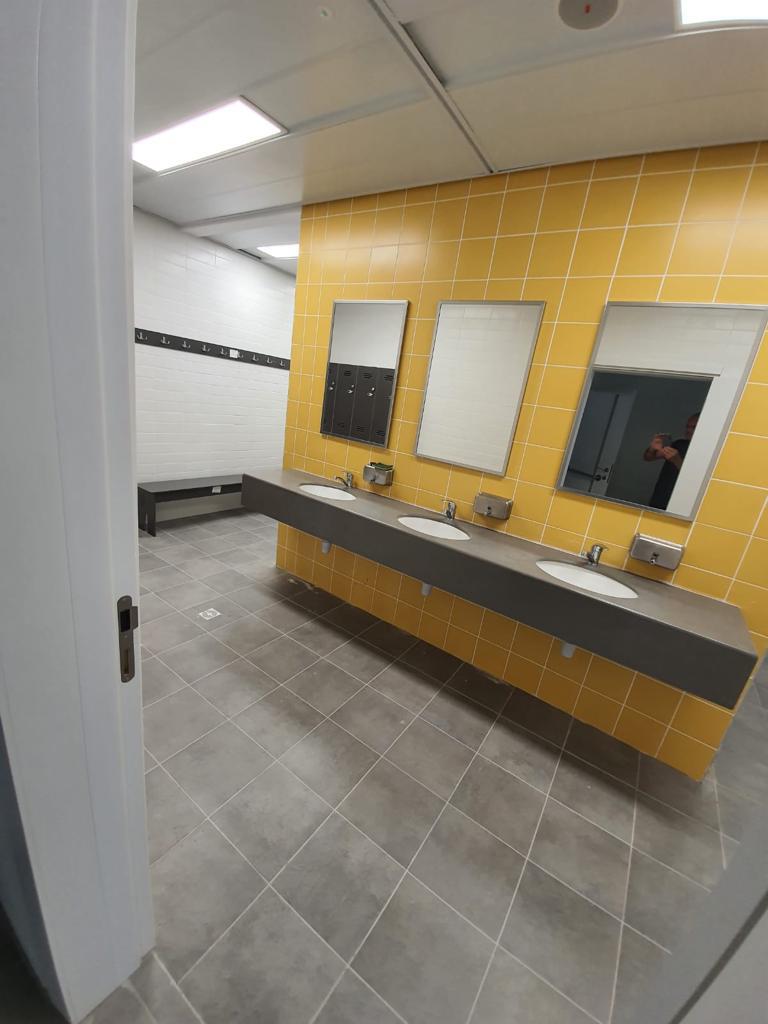 מבנה מרכז טניס