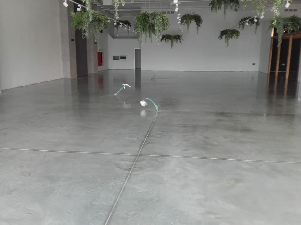 החלקות בטון