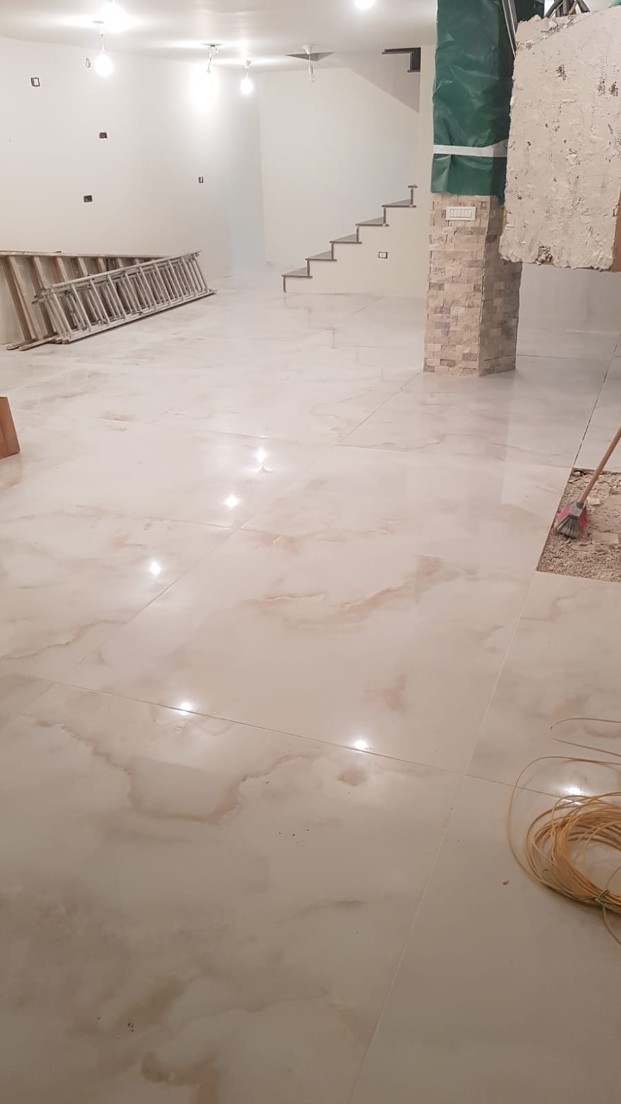 שיפוץ בית פרטי 2 קומות