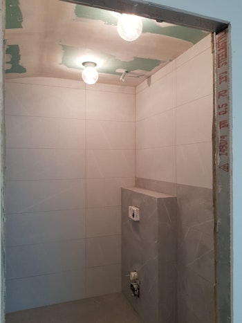 שיפוץ בית פרטי 2 קומות