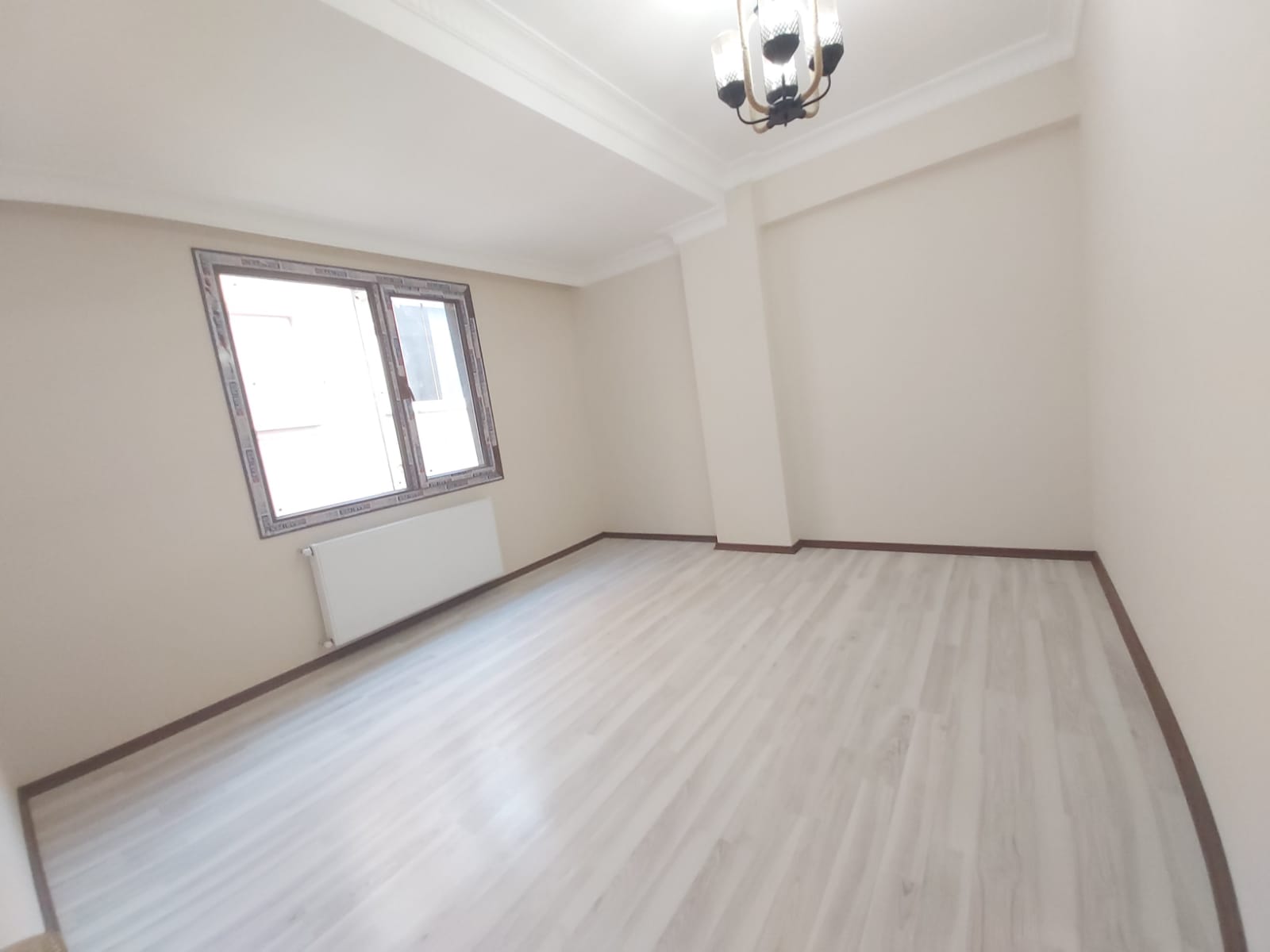 מגוןן עבודות פרקט