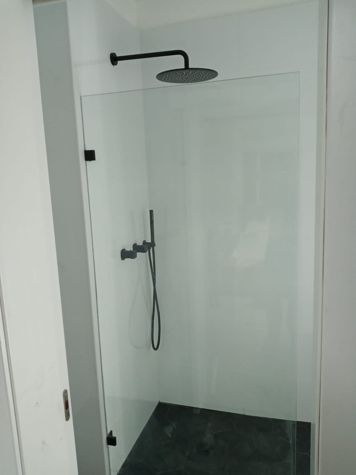 שיפוץ מקלחת קומפלט