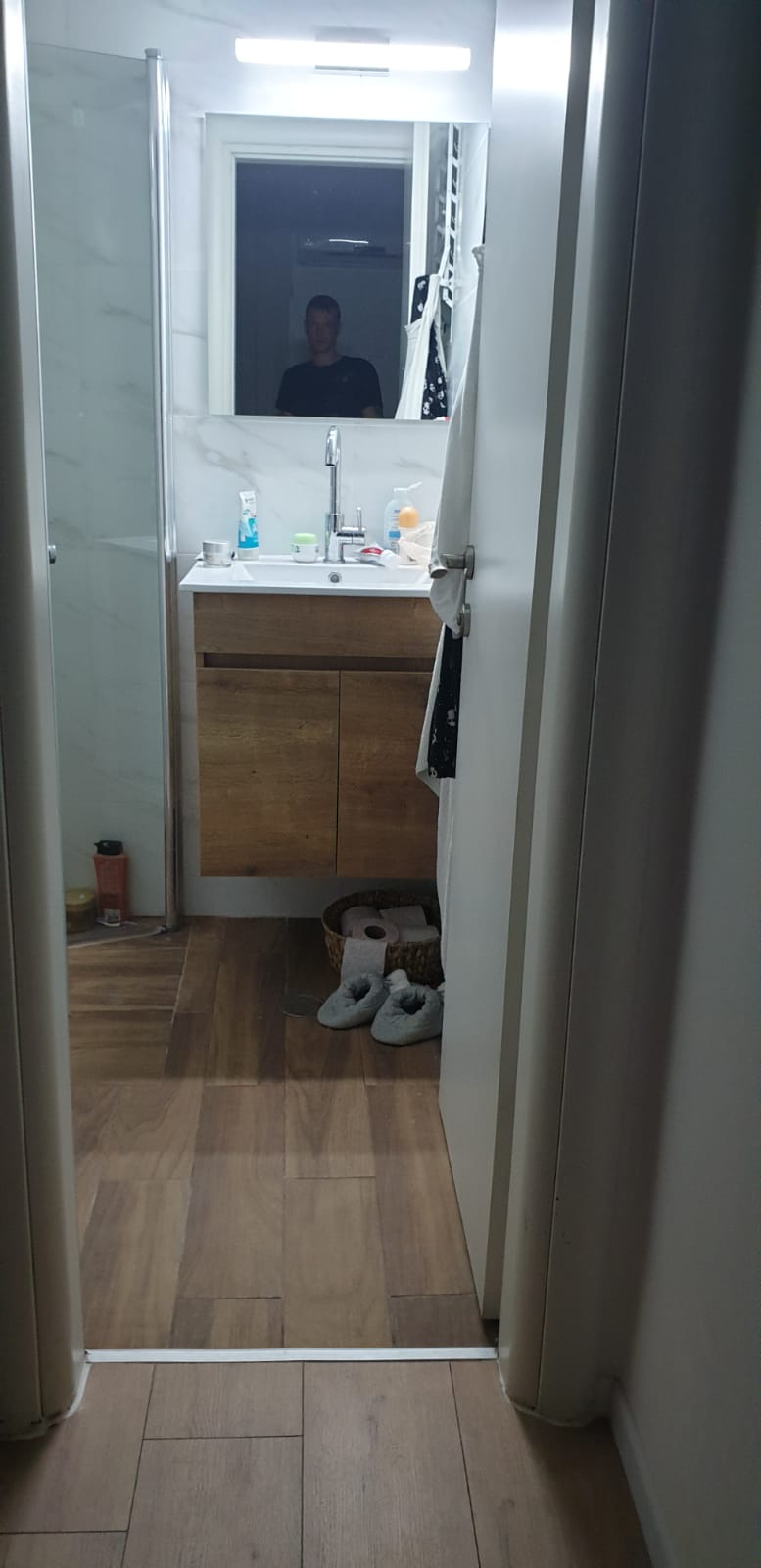 מגוון עבודות של שיפוצי מקלחות ושירותים קומפלט