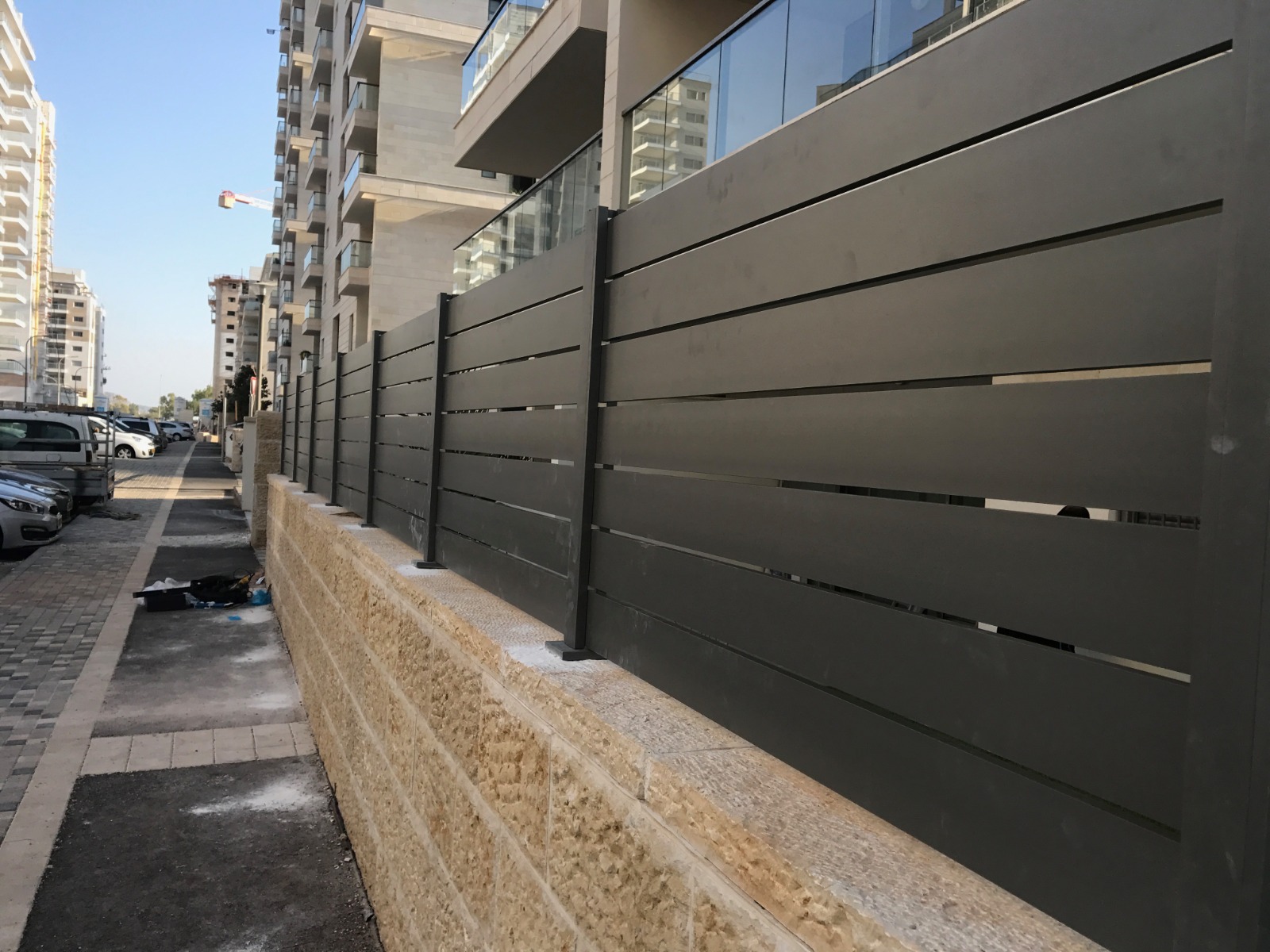 גדרות אלומיניום