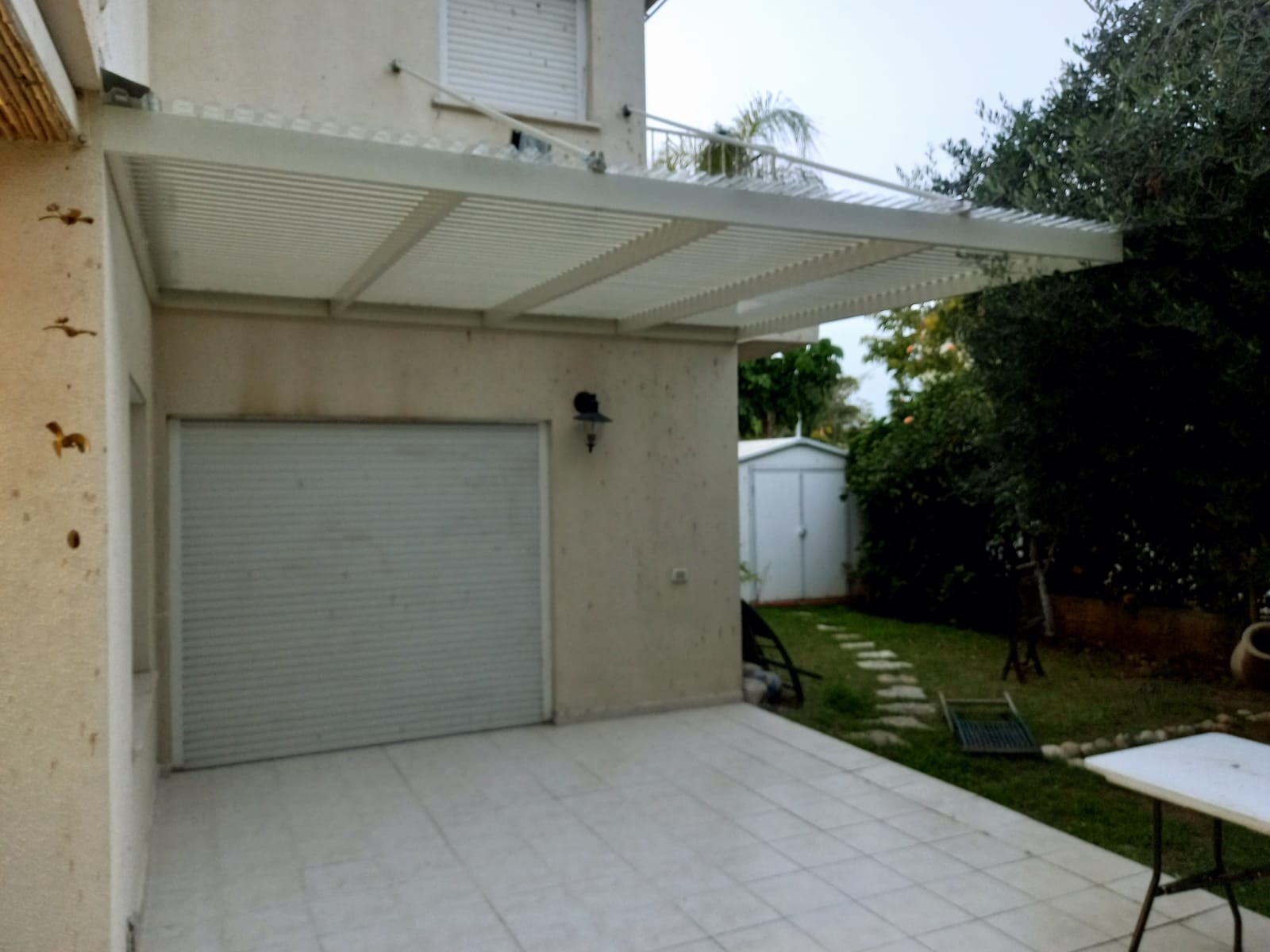 פרגולות אלומיניום צפות