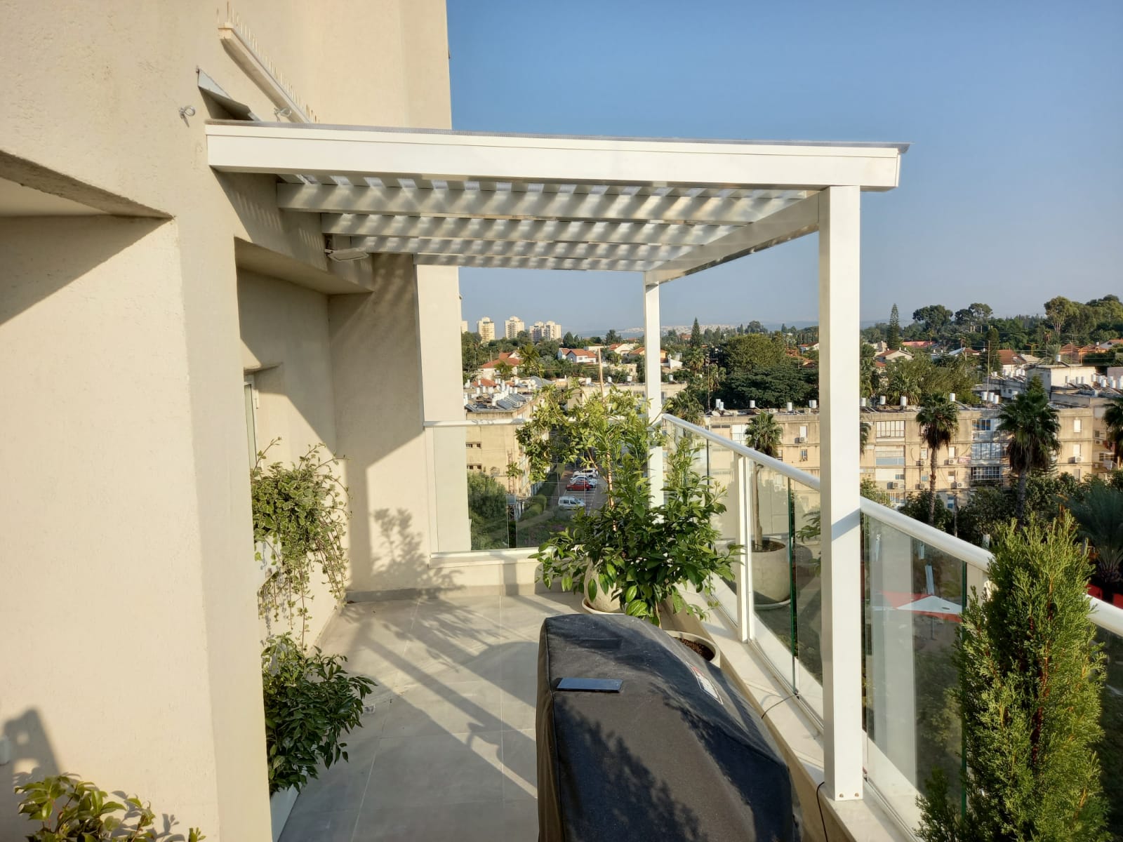 מגוון פרגולות אלומיניום