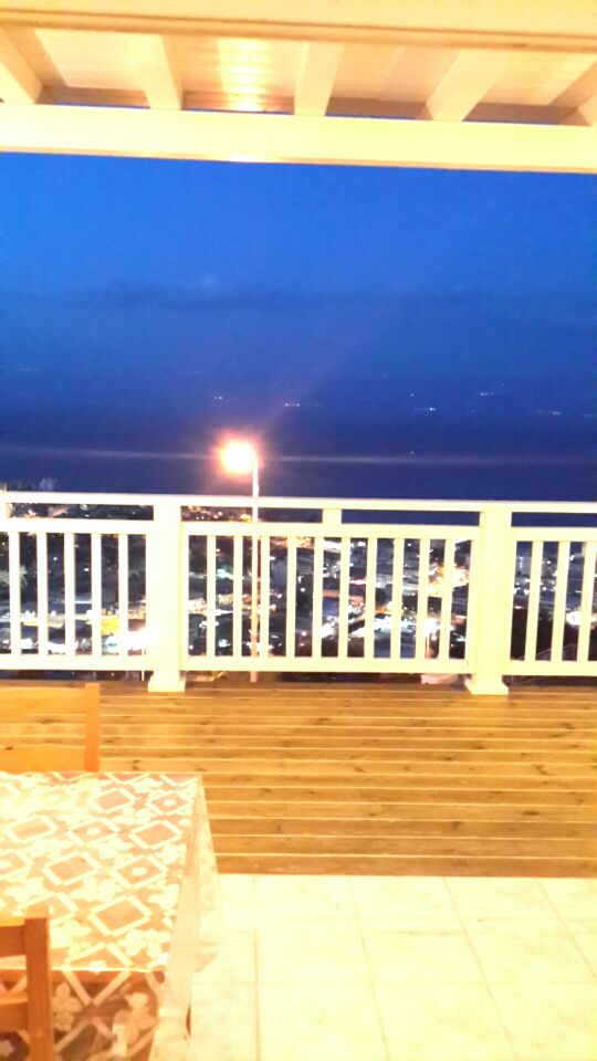 בניית מרפסת עץ