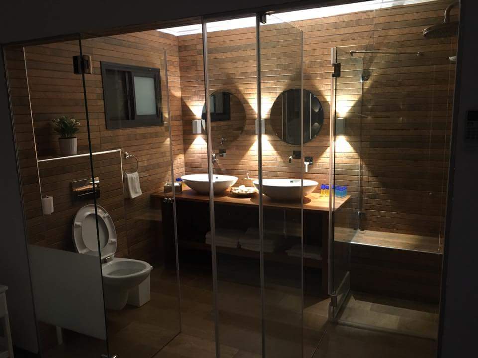 צילום מעבודה של אבי סלע