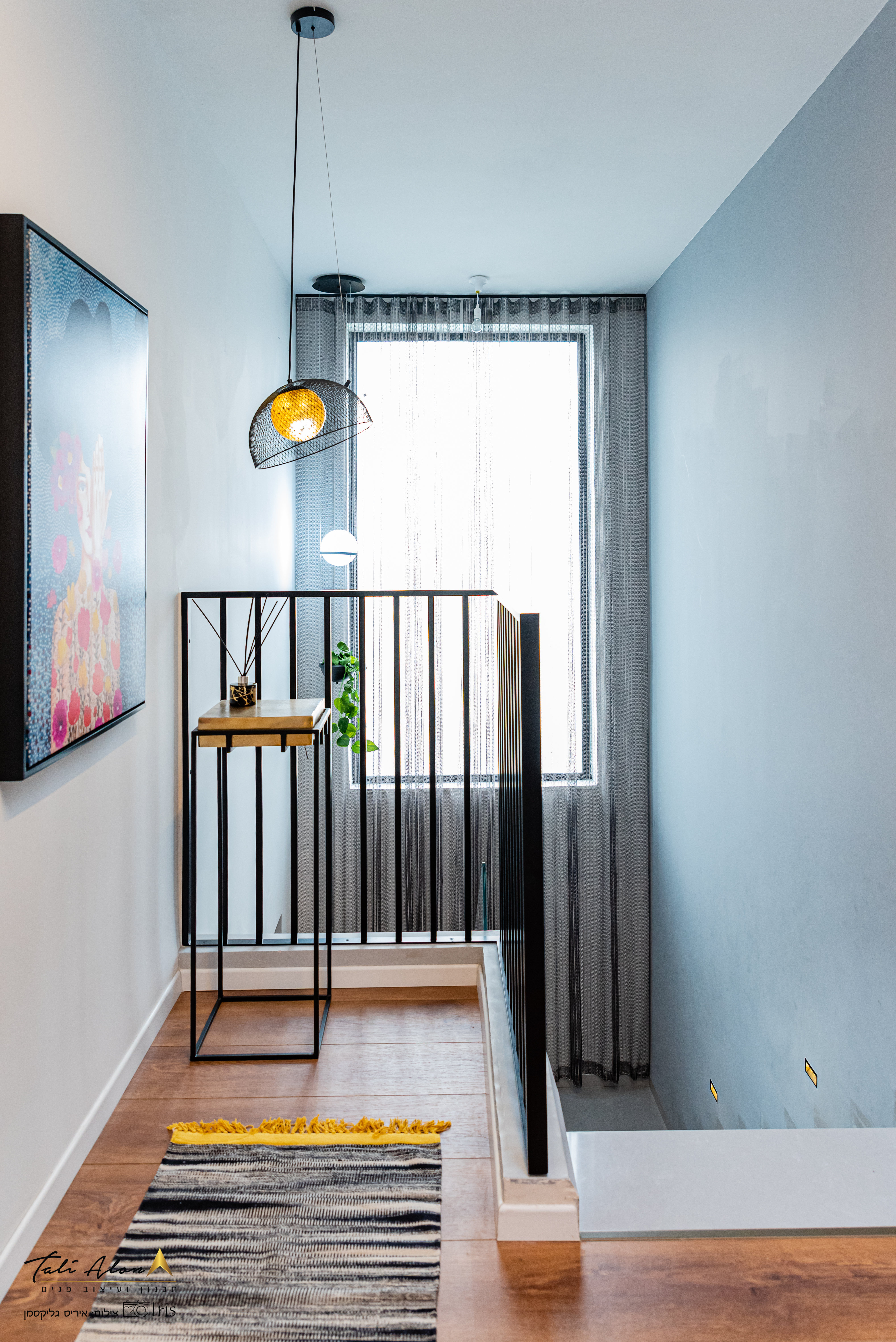 פינת חמד מיוחדת במעלה מדרגות