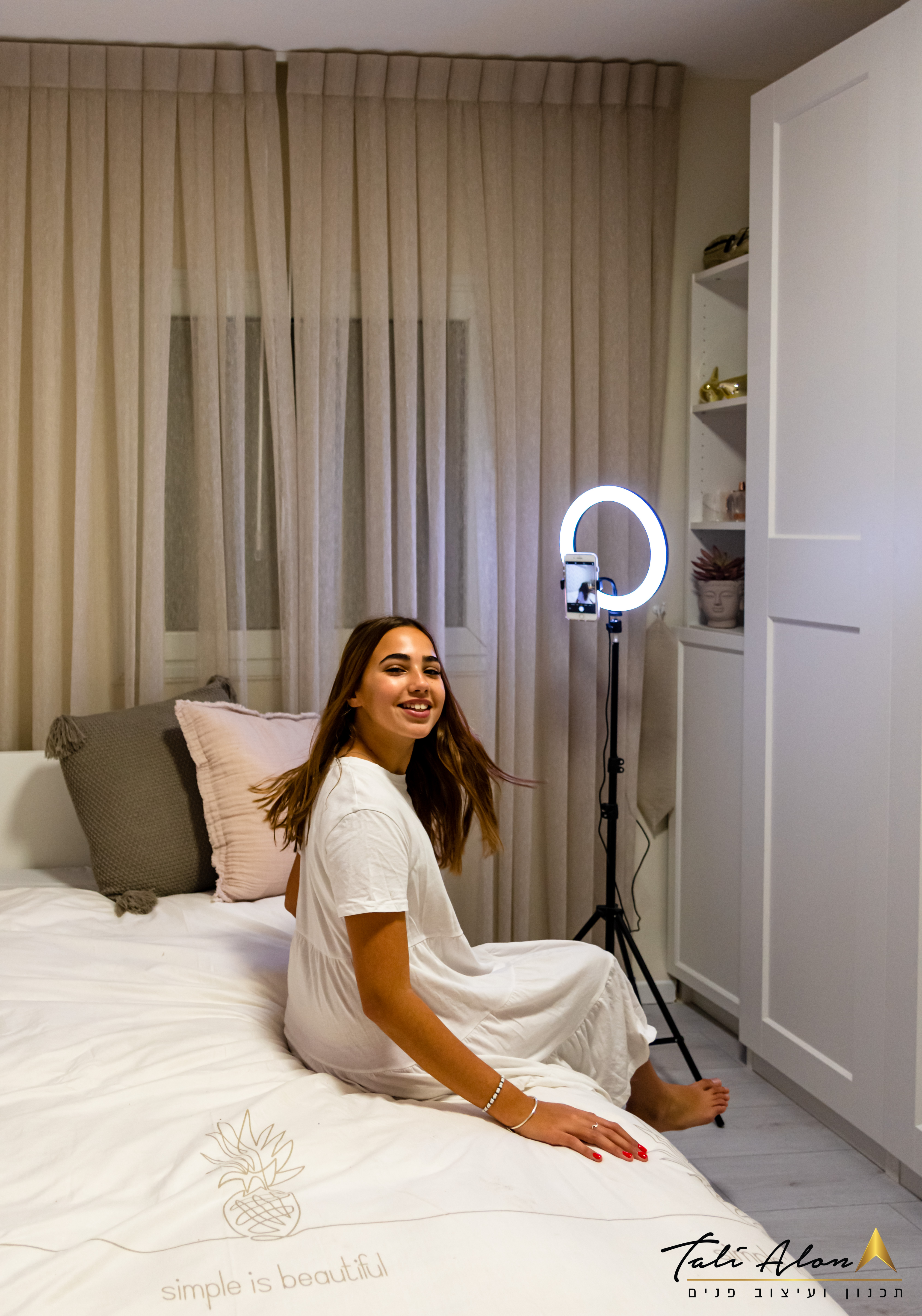 החדר של נועה-שדרוג חדר לנערה מקסימה