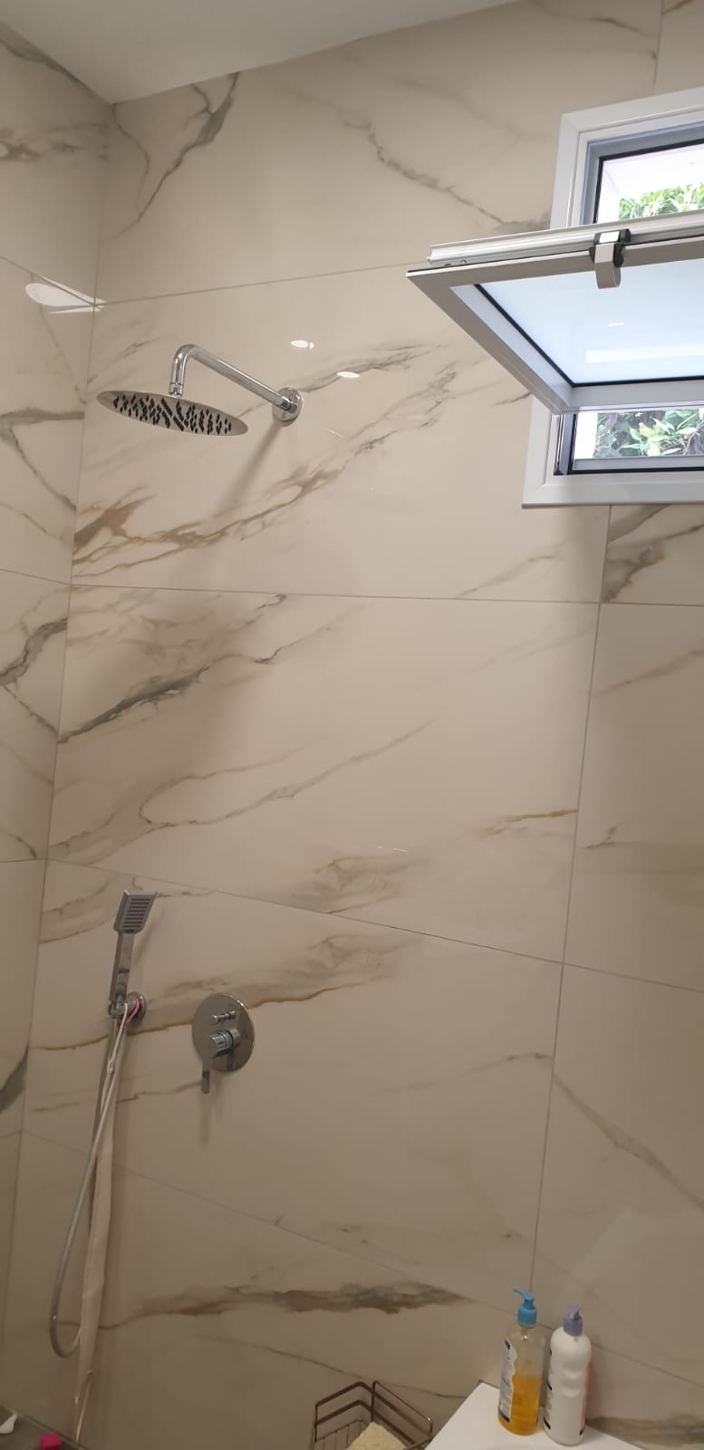 מגוון שיפוצי אמבטיה קומפלט